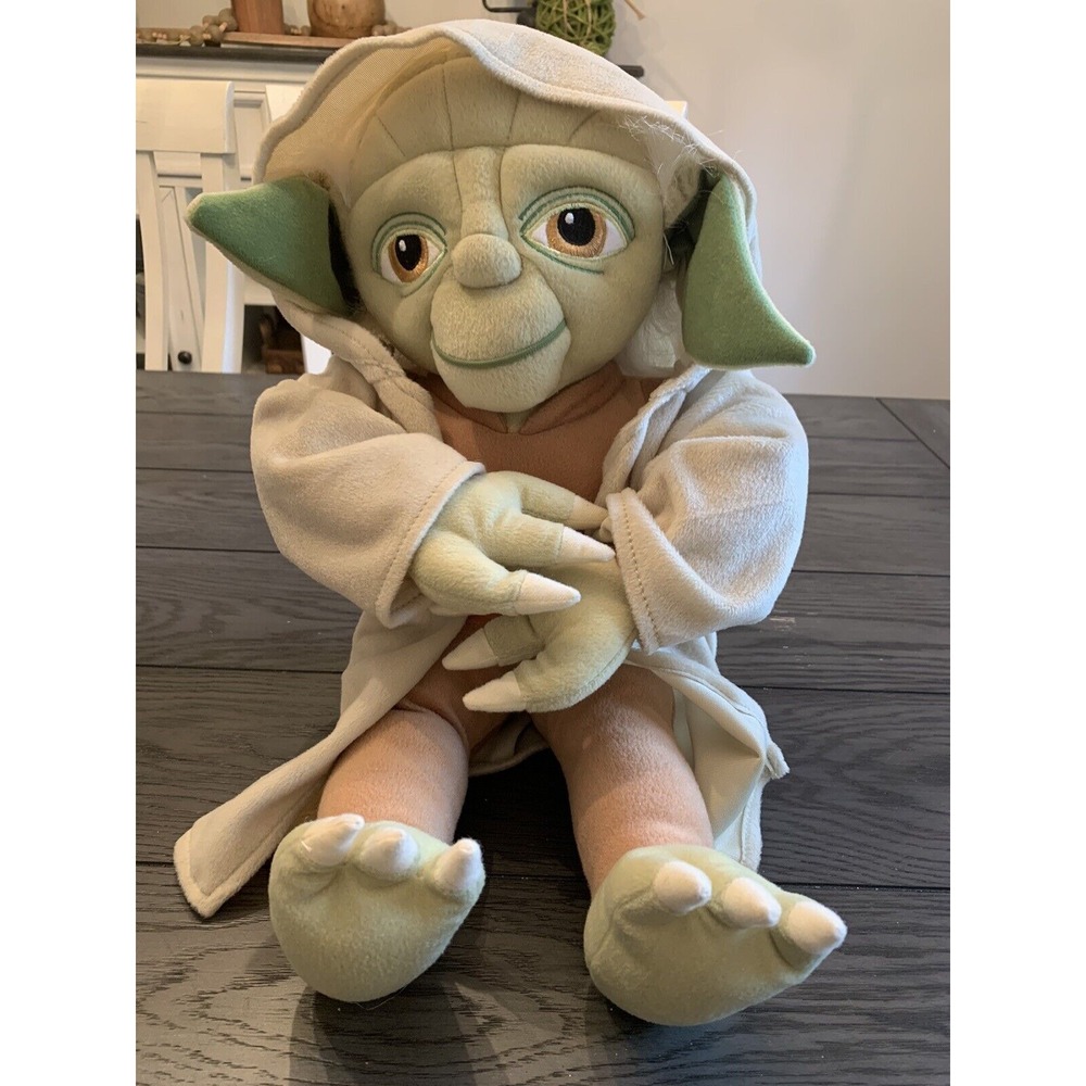Star Wars 13" Pillowtime Pal LUCASFILM LTD. Sitting Plush YODA w/ Hood